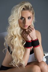 Полиуретановые манжеты для фиксации рук вместе Bound Together Wrist Restraints - 