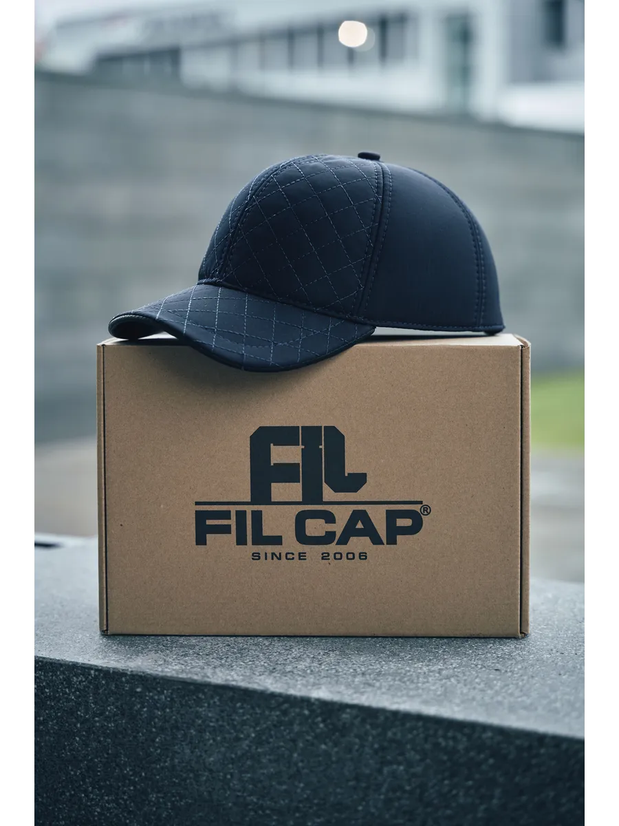 Кепка утепленная с ушками плащевка полустёганая