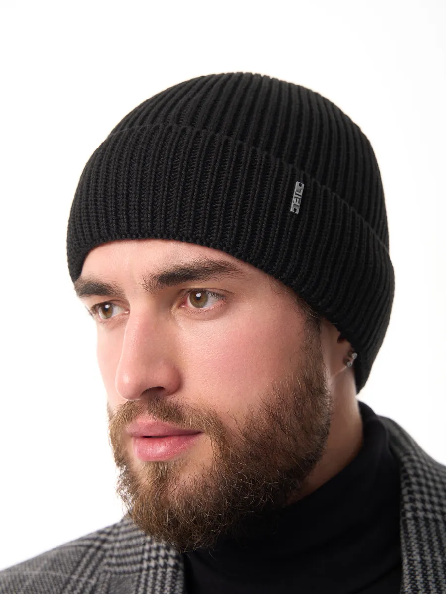 Шапка зимняя на флисе вязаная осень