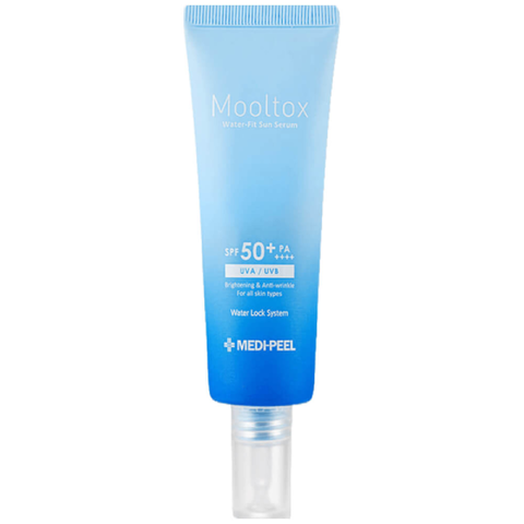 Ультраувлажняющая солнцезащитная сыворотка Medi-Peel Aqua Mooltox Water-Fit Sun Serum SPF50+ PA++++,