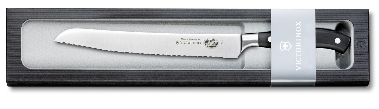 Японские ножи для разделки рыбы. Victorinox Grand Maitre. Кухонный нож Victorinox 7.7203.15g. Victorinox 7.7210.20g.