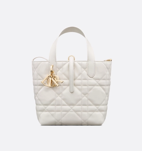 Сумка Dior Toujours вертикальная, белый