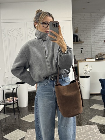 Handbag (Сумка на руку)