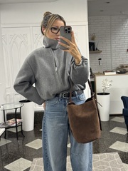 Handbag (Сумка на руку)