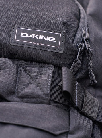 Картинка сумка на колесах Dakine D.101.2919 Black - 5