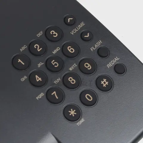 Телефон проводной Panasonic KX-TS2350RUB черный