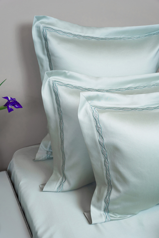 Постельное белье 2 спальное евро макси Сlaire Batiste Atelier Loire мятное