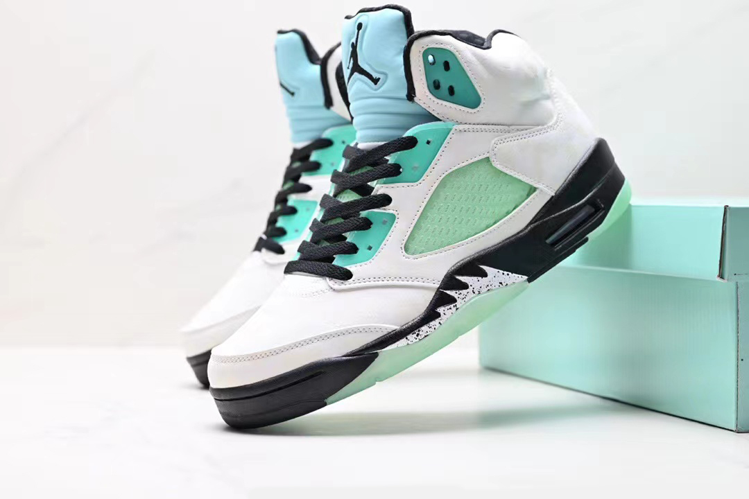 Teal jordan 5 deals