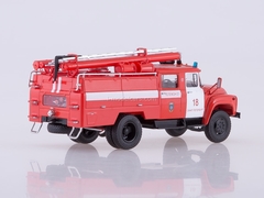 ZIL-130 AC-40 St. Petersburg fire truck tanker 1:43 AutoHistory