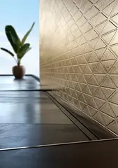 Трап линейный для пола, поворотный сифон, черный MCH CH700SLC