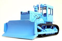 Tractor T-130 (130M) bulldozer blue 1:43 Hachette #136