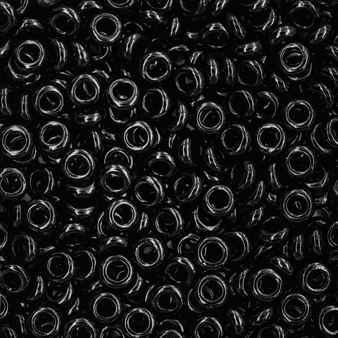 Японский бисер TOHO Demi 8/0 (№49), непрозрачный глянцевый