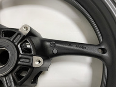 Передний колёсный диск Arashi для Suzuki GSX-R600/750 08-10, GSX-R1000 09-16 черный