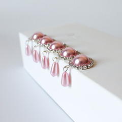 Кабошон - украшение со стразами и жемчужиной круглое с подвеской, цвет розовый, 2*4 см., металлическое, набор 5 шт.