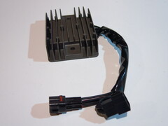 Реле регулятор Suzuki GSR750 11-12 GSX-S750 15-16 DL650 04-16
