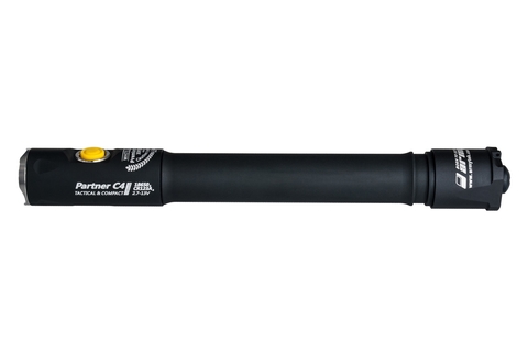 Фонарь светодиодный тактический Armytek Partner C4 Pro v3, 2300 лм, аккумулятор