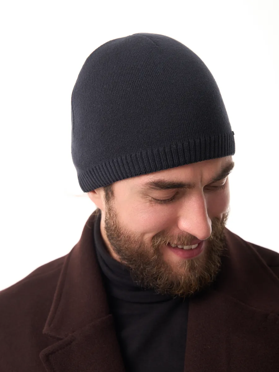 Шапка зимняя на флисе вязаная осень