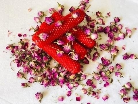 Красная магическая свеча 