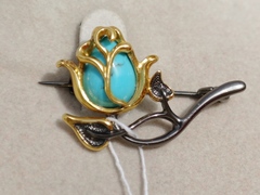 Роза (брошь из серебра с позолотой).
