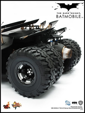 The Dark Knight - Batmobile Collectible