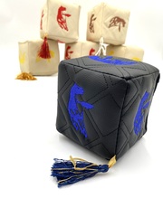 Кубик KAMAZ (экокожа, черный с синей вышивкой)