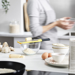 Терка крупная gripgrater, желтая