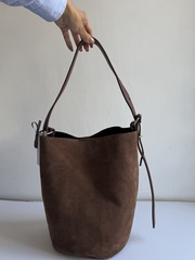Handbag (Сумка на руку)