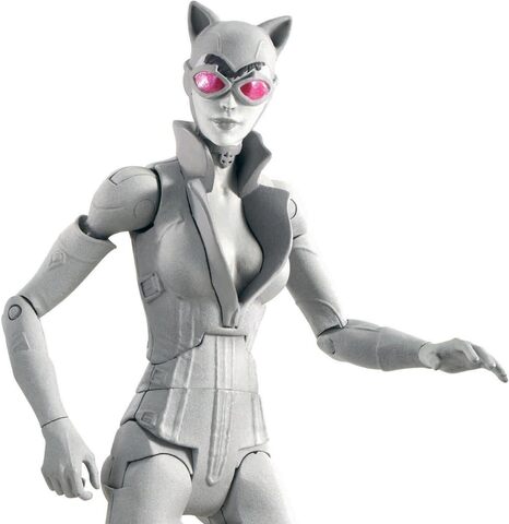 Набор черно-белых фигурок Бэтмен и Женщина кошка из игры Бэтмен Аркхэм Сити