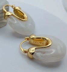 Серьги с подвеской капля с цветной вставкой из акрила в стиле CELINE