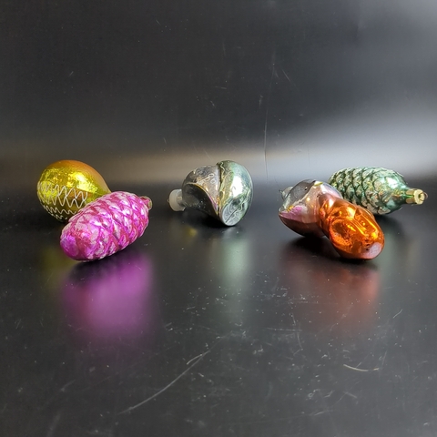 Ёлочные игрушки набор из 5 разных штук мишка, сова, шишки и др, стекло, подвесные, винтаж СССР 1960-1980 гг