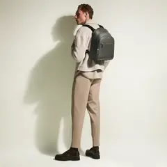 Рюкзак Sartorial среднего размера с 3 отделениями