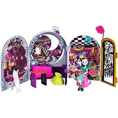 Набор с Рейвен Квин. Дорога в страну чудеc