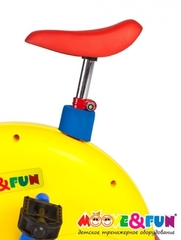 Детский велотренажер с компьютером