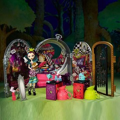 Набор с Рейвен Квин. Дорога в страну чудеc