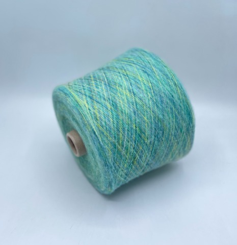 Бобинная пряжа,2200м,Pannetto multicilor, 65% Меринос, 35%Полиамид,Фейхоа,37072