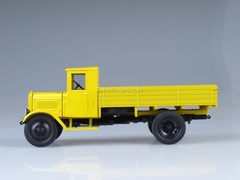 Ya-5 yellow 1:43 Nash Avtoprom