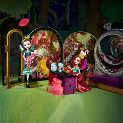 Набор с Рейвен Квин. Дорога в страну чудеc