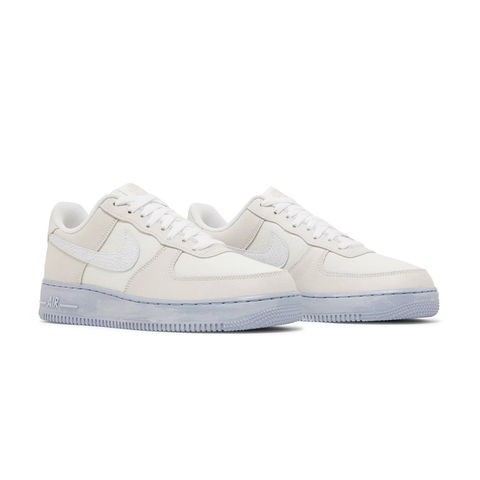 Кроссовки Nike Air Force 1 '07 LV8 EMB Summit White