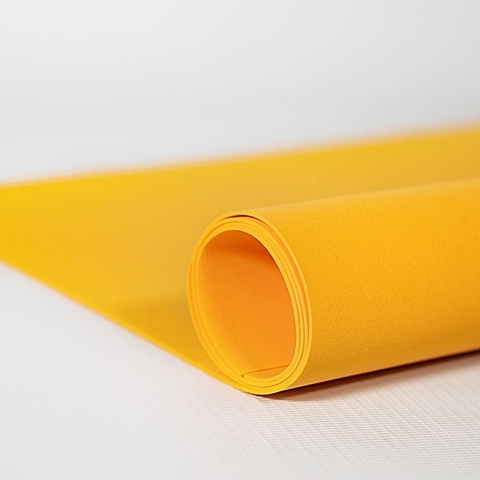 Фоамиран Иранский цвет темно-желтый. Толщина 1.0мм. Лист 60х70см.