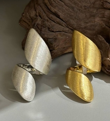 84569-kolco-razemnoe-v-stilistike-celine-matovyj-metall