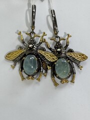 Жук-аквамарин (серьги из серебра с позолотой)