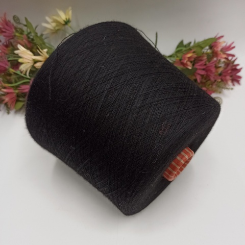 Crystal Sudwollgroup меринос с шелком и кашемиром 2400м/100гр 9Е1049 Blacky - Черный