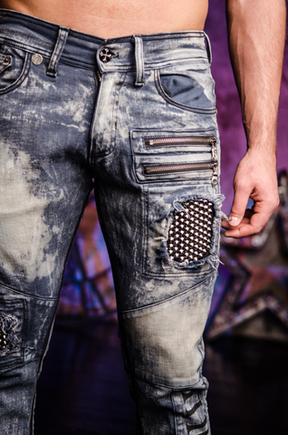 The Saints Sinphony | Джинсы BIKER MED. BLUE WITH SILVER SPIKES TSG408 клёпки спереди