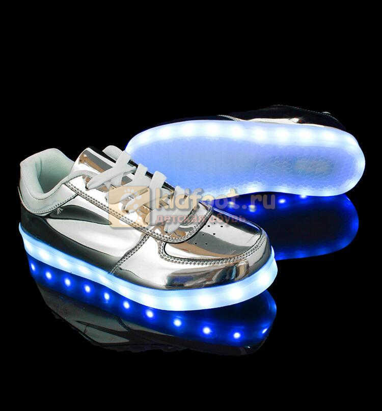 Light shoes. Светящиеся кроссовки. Светящиеся кроссовки мужские. Кроссовки с подсветкой. Кроссовки с подсветкой мужские.