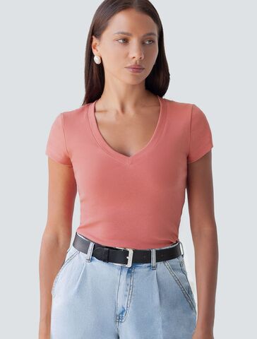 Футболка из плотного трикотажа с плетением риб 1*1  D49.126 (130382)