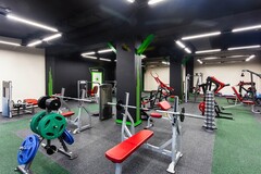 Олимпийская горизонтальная скамья для жима, со стойками Aerofit IFOFB