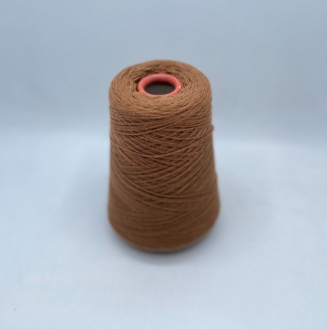 Бобинная пряжа (пр.Италия),15/3 500м(смотка в 3 нити)/100гр, 80% шерсть, 20% полиамид , цвет-Карамель арт.31197