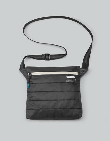 Сумка через плечо Gaston Luga Lightweight Daybag, черный