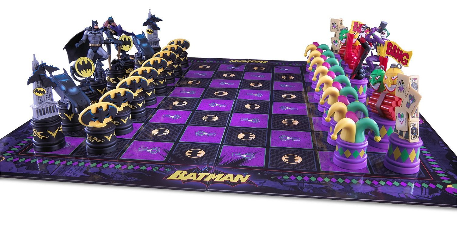 Шахматы Бэтмен: купить подарочный набор шахмат Batman в магазине Toyszone.ru