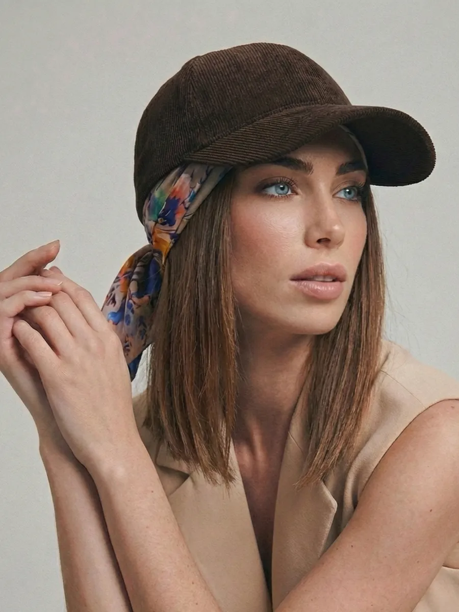 Бейсболка летняя вельвет весенняя